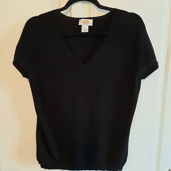 Talbot's black v neck short sleeve sweater, size small - Picture 3 of 5